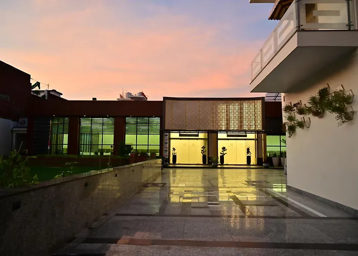 Jaswant Vilas A Boutique Hotel Prayagraj 5 Minutes To Airport